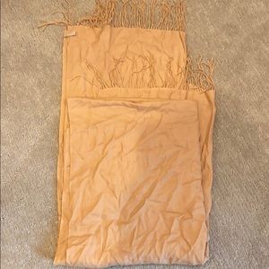 Beautiful Nordstrom cashmere scarf